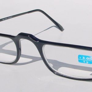 (NWT) Vintage 90's Carbon Fiber Rectangle Half Frame Reading Glasses (S. Black)